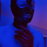 manfromearth from onlyfans